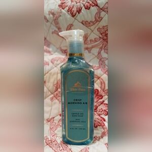 Bath & Body Works White Barn "Crisp Morning Air"